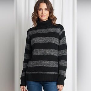 Eddie Bauer Black and Gray Striped Turtleneck Sweater (Large)